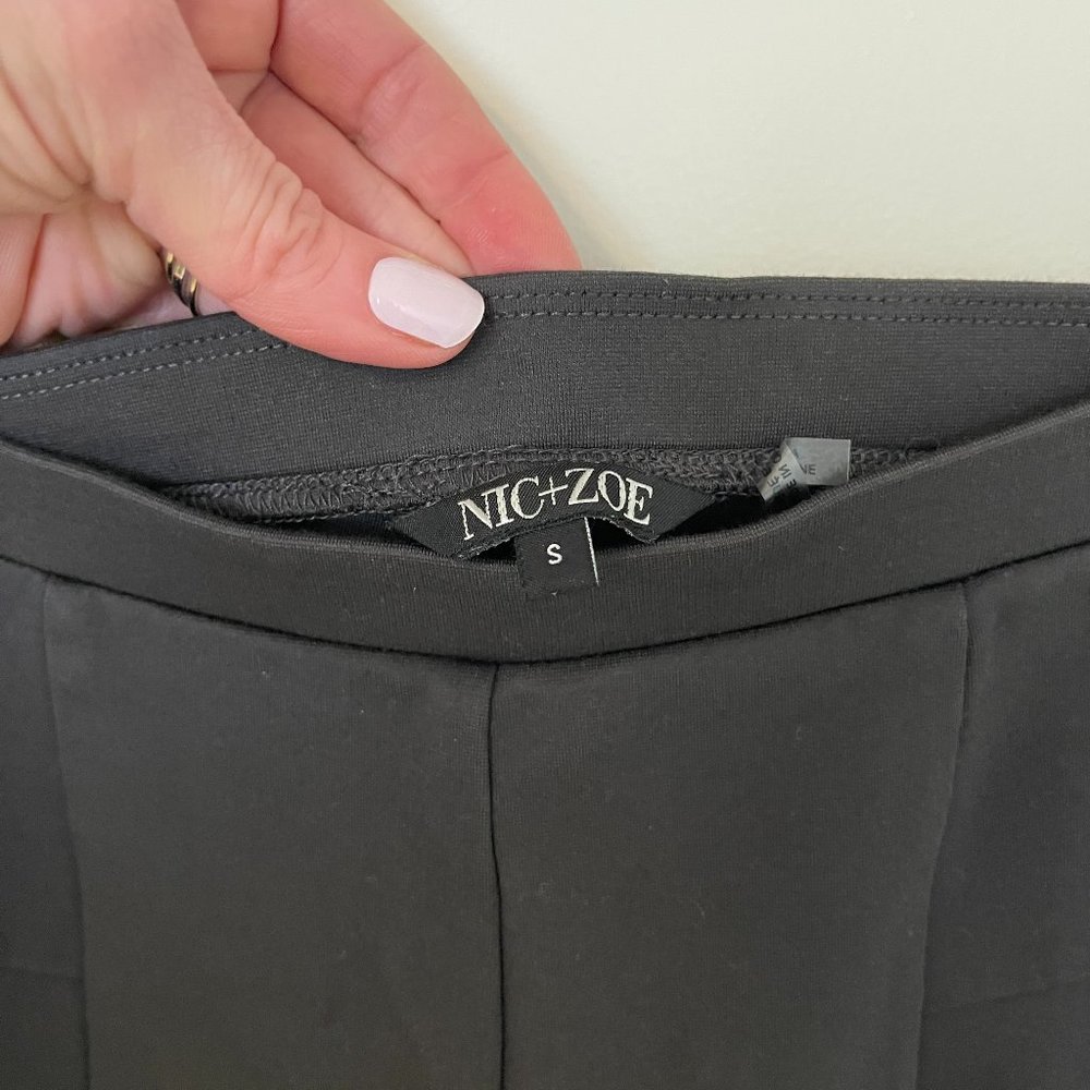 Nic+Zoe charcoal grey leggings sz small